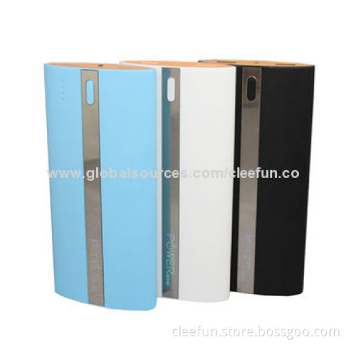 Dual USB port power bank for smartphoneNew